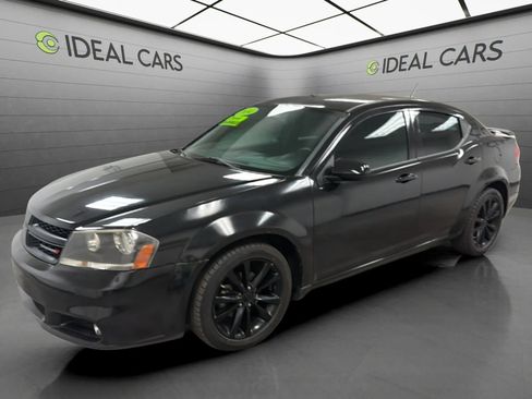 Used 2014 Dodge Avenger SXT w/ Blacktop Package FWD image 1