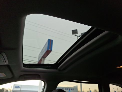 Used 2022 Honda CR-V EX image 17