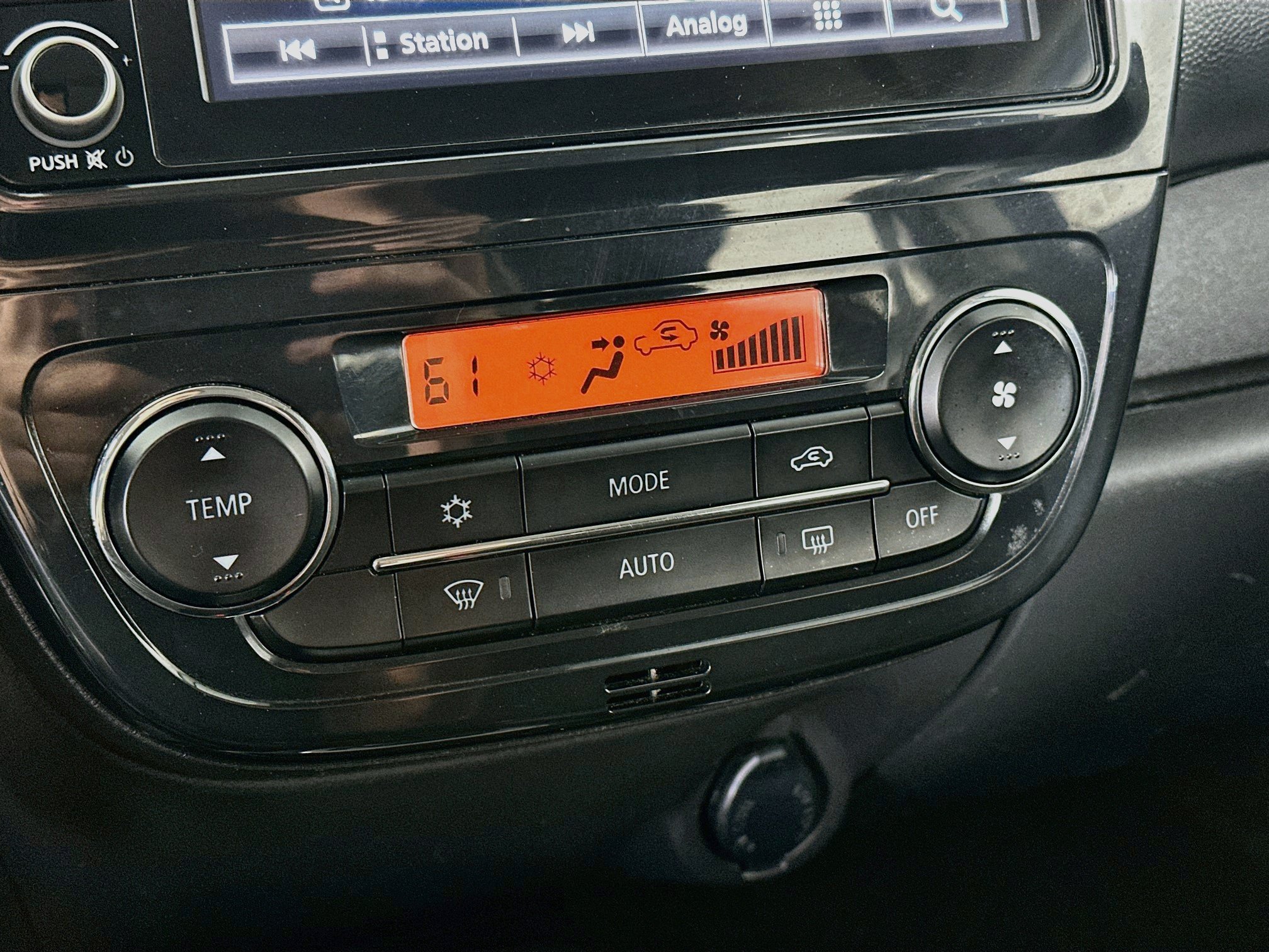 Used 2024 Mitsubishi Mirage ES FWD image 22