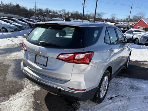 Used 2020 Chevrolet Equinox LS image 7
