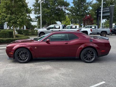 Used 2021 Dodge Challenger R/T Scat Pack RWD image 4