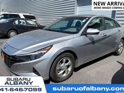 Used 2021 Hyundai Elantra SE