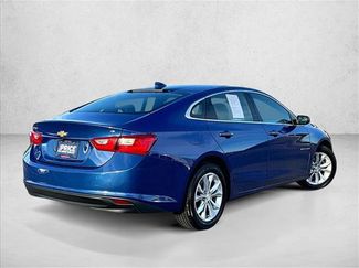 Used 2023 Chevrolet Malibu LT video 2