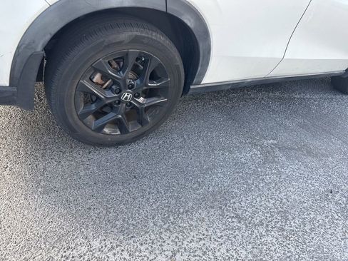 Certified 2023 Honda HR-V Sport image 6