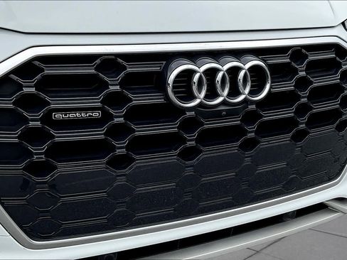 Used 2023 Audi Q5 2.0T Premium Plus w/ Premium Plus Package AWD/4WD image 59