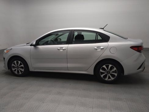 Used 2021 Kia Rio S w/ Technology Package FWD image 3