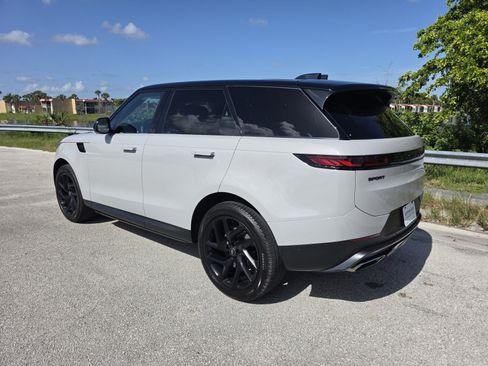 Certified 2023 Land Rover Range Rover Sport SE AWD/4WD image 2