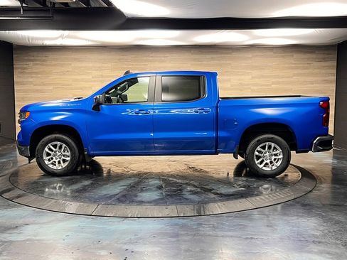 Used 2025 Chevrolet Silverado 1500 LT AWD/4WD image 20