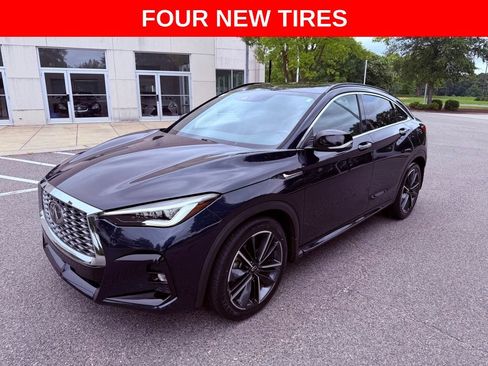 Used 2023 INFINITI QX55 Essential AWD/4WD image 3