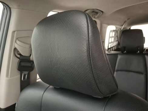 Used 2013 Toyota 4Runner SR5 image 21