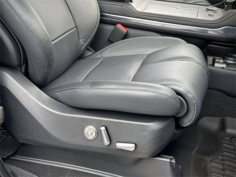 New 2025 Lincoln Navigator Reserve w/ Jet Appearance Package image 15