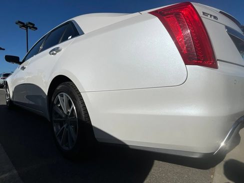 Used 2019 Cadillac CTS Luxury RWD image 5