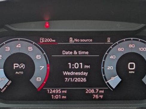 Used 2025 Audi Q3 2.0T Premium Plus w/ Premium Plus Package AWD/4WD image 11