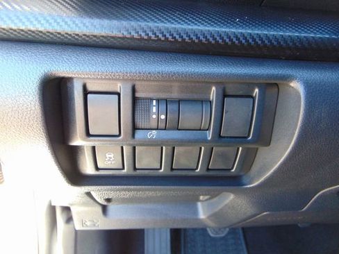 Certified 2023 Subaru Crosstrek 2.0i image 19