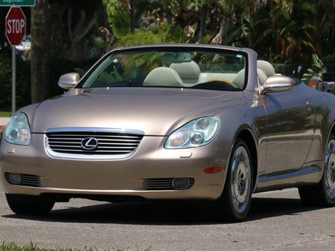 Used 2005 Lexus SC 430 Convertible RWD image 11
