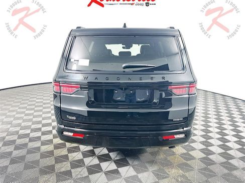 New 2025 Jeep Wagoneer Series II image 6