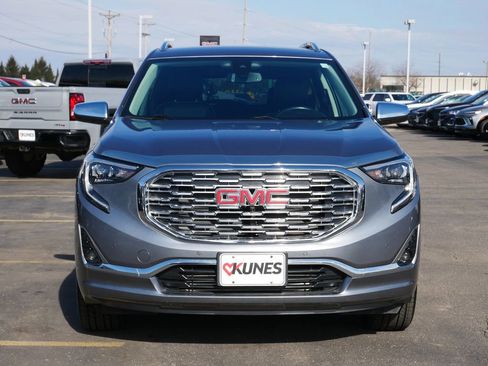 Used 2018 GMC Terrain Denali w/ Advanced Safety Package image 2