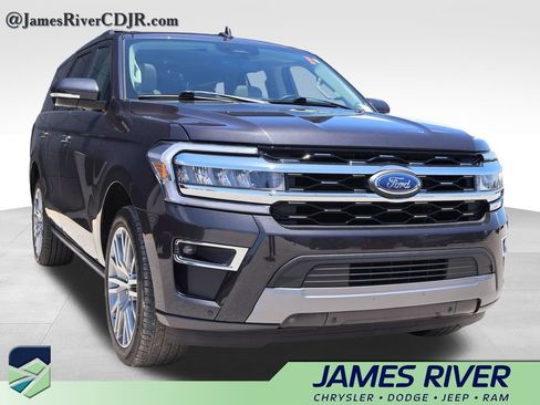 Used 2024 Ford Expedition Limited AWD/4WD image 6