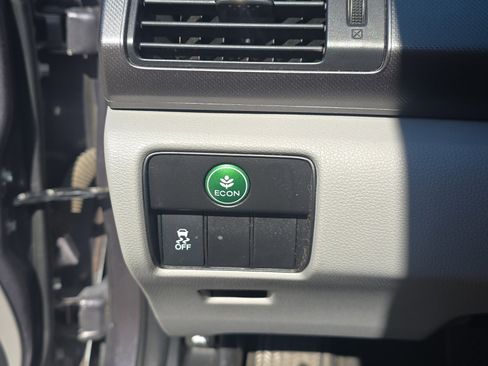 Used 2014 Honda Accord LX image 24