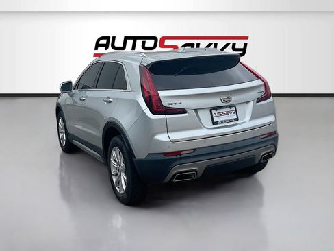 Used 2021 Cadillac XT4 Premium Luxury w/ Technology Package FWD image 5