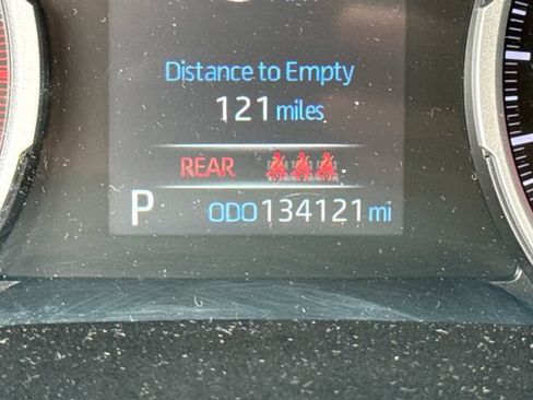 Used 2020 Toyota RAV4 XLE Premium AWD/4WD image 27