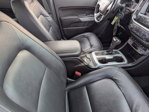 Used 2018 Chevrolet Colorado ZR2 image 12