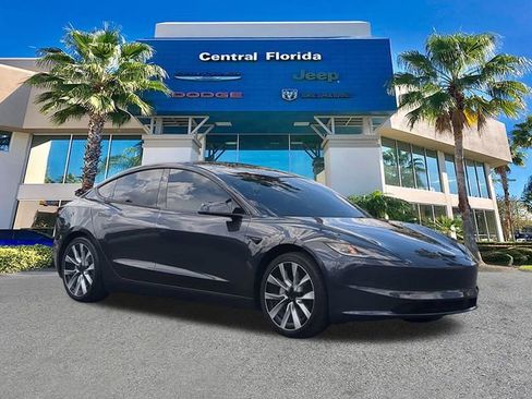 Used 2024 Tesla Model 3 Standard Range RWD image 2
