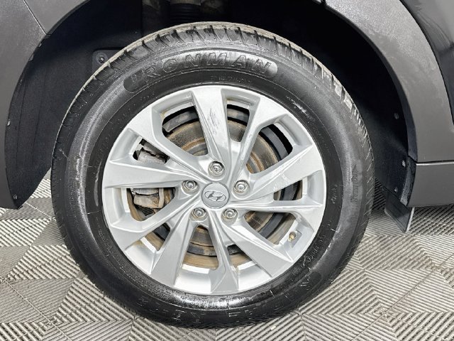 Used 2019 Hyundai Tucson SE w/ Cargo Package AWD/4WD image 29