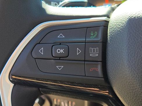 Used 2022 Jeep Grand Cherokee Trailhawk AWD/4WD image 28