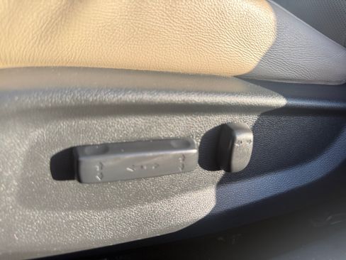 Used 2016 Honda Civic EX-L image 16