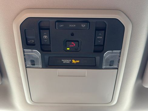 Used 2024 Toyota Sequoia Limited RWD image 36
