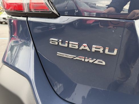 Used 2023 Subaru Outback Premium AWD/4WD image 8