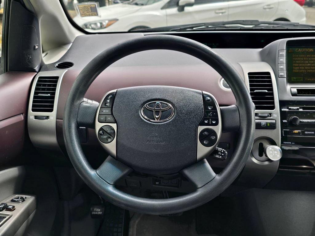 Used 2005 Toyota Prius w/ Pkg 6 FWD image 17