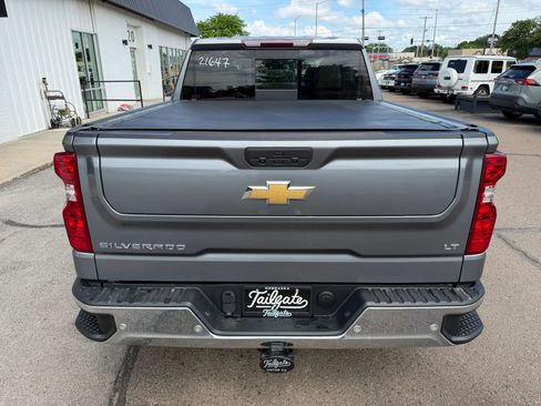 Used 2021 Chevrolet Silverado 1500 LT w/ Max Trailering Package AWD/4WD image 6