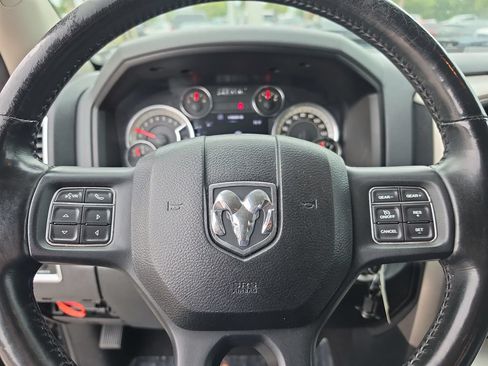 Used 2017 RAM 1500 Big Horn RWD image 14