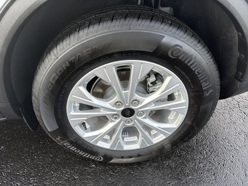 Certified 2023 Ford Escape Active w/ Tech Pack #2 image 4