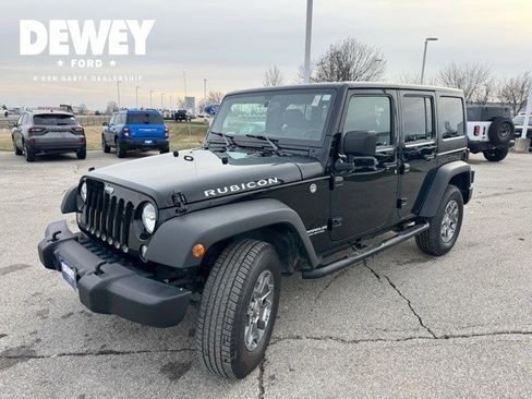 Used 2016 Jeep Wrangler Unlimited Rubicon image 3