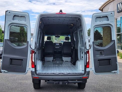 New 2025 Mercedes-Benz Sprinter 2500 image 13
