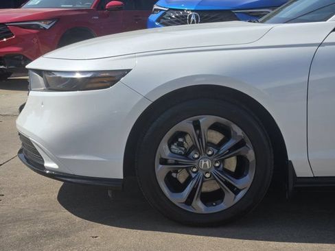 Used 2024 Honda Accord EX-L image 10