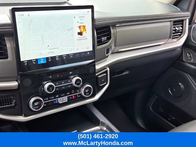 Used 2024 Ford Expedition XLT RWD image 30