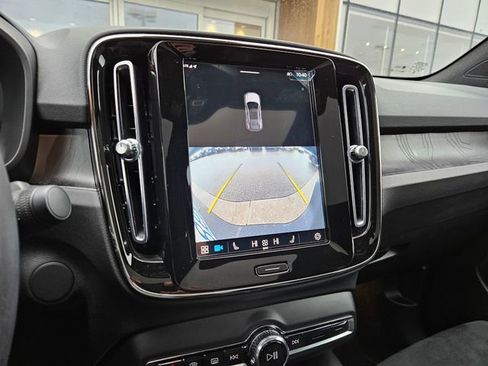 Certified 2023 Volvo C40 P8 Recharge Plus image 24