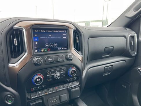 Used 2021 Chevrolet Silverado 1500 High Country w/ Safety Package II image 11