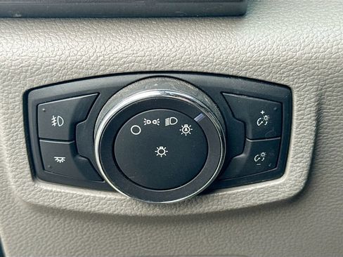 Used 2017 Ford F250 XLT image 12