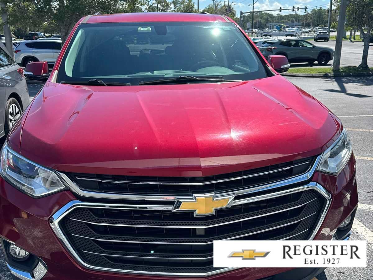 Used 2018 Chevrolet Traverse LT FWD image 1