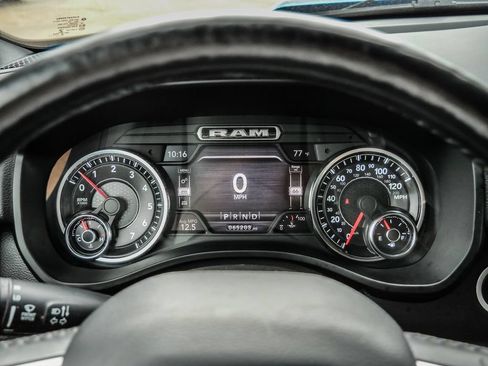 Used 2020 RAM 1500 Big Horn AWD/4WD image 55