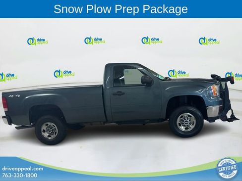 Used 2007 GMC Sierra 2500 W/T w/ Work Truck Preferred Package image 4