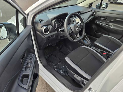 Used 2025 Nissan Versa S w/ Trunk Package FWD image 19