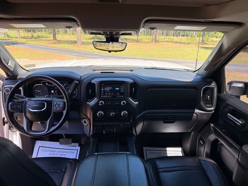 Used 2023 GMC Sierra 2500 Denali w/ Denali Ultimate Package AWD/4WD image 14