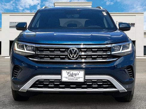 Used 2022 Volkswagen Atlas Cross Sport SE AWD/4WD image 3