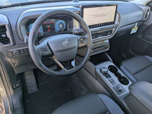 New 2025 Ford Bronco Sport Outer Banks image 10